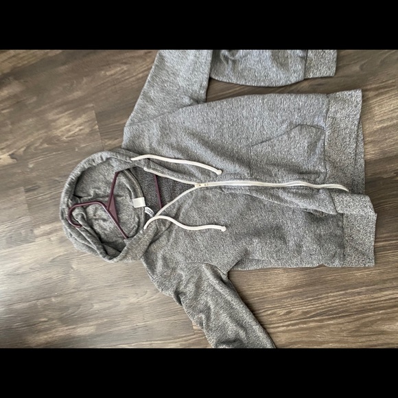 Sweaters - Greg zip up h&m hoodie
